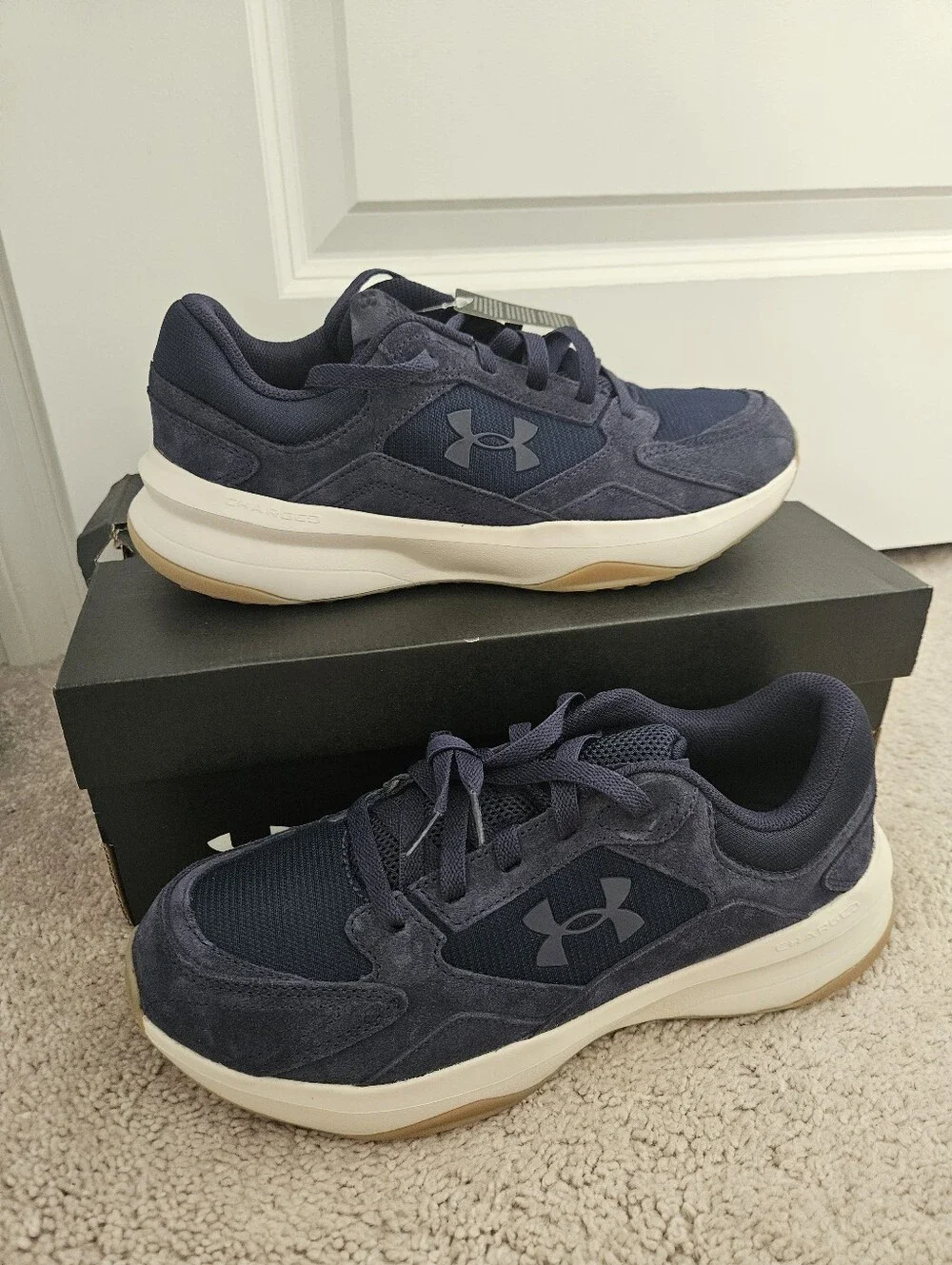 NWT Under Armour UA Edge Suede Mens 9.5 Navy Blue Charged Sneakers